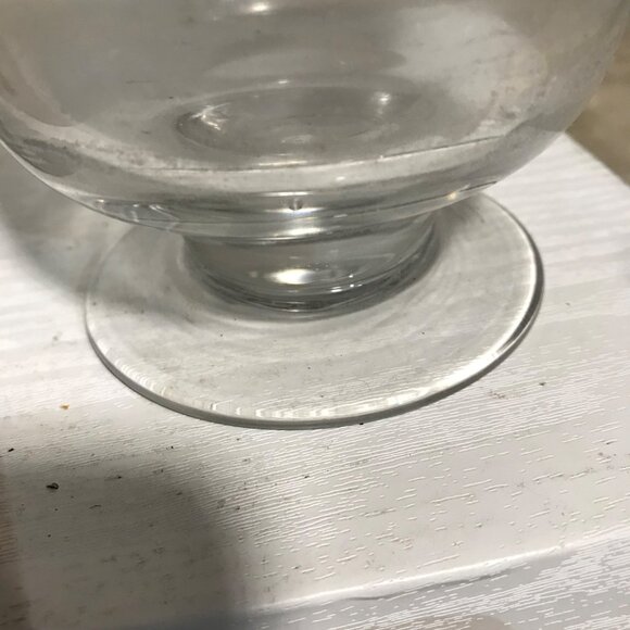 Glass Hurricane Candle Holder With Leaf Decorated Pillar Candle Set - Picture 6 of 10